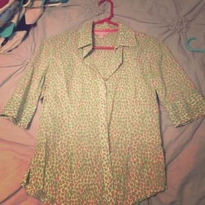 Lilly quarter sleeve button up blouse